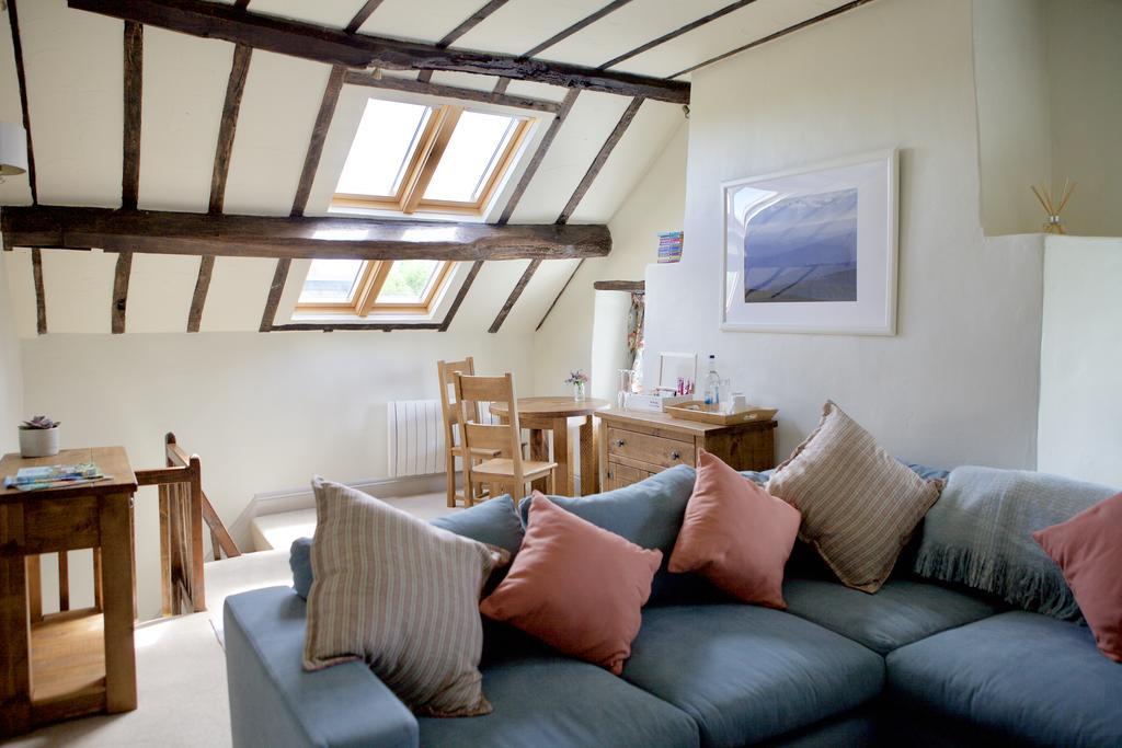 The Coach House Hotel Bishop's Castle Habitación foto